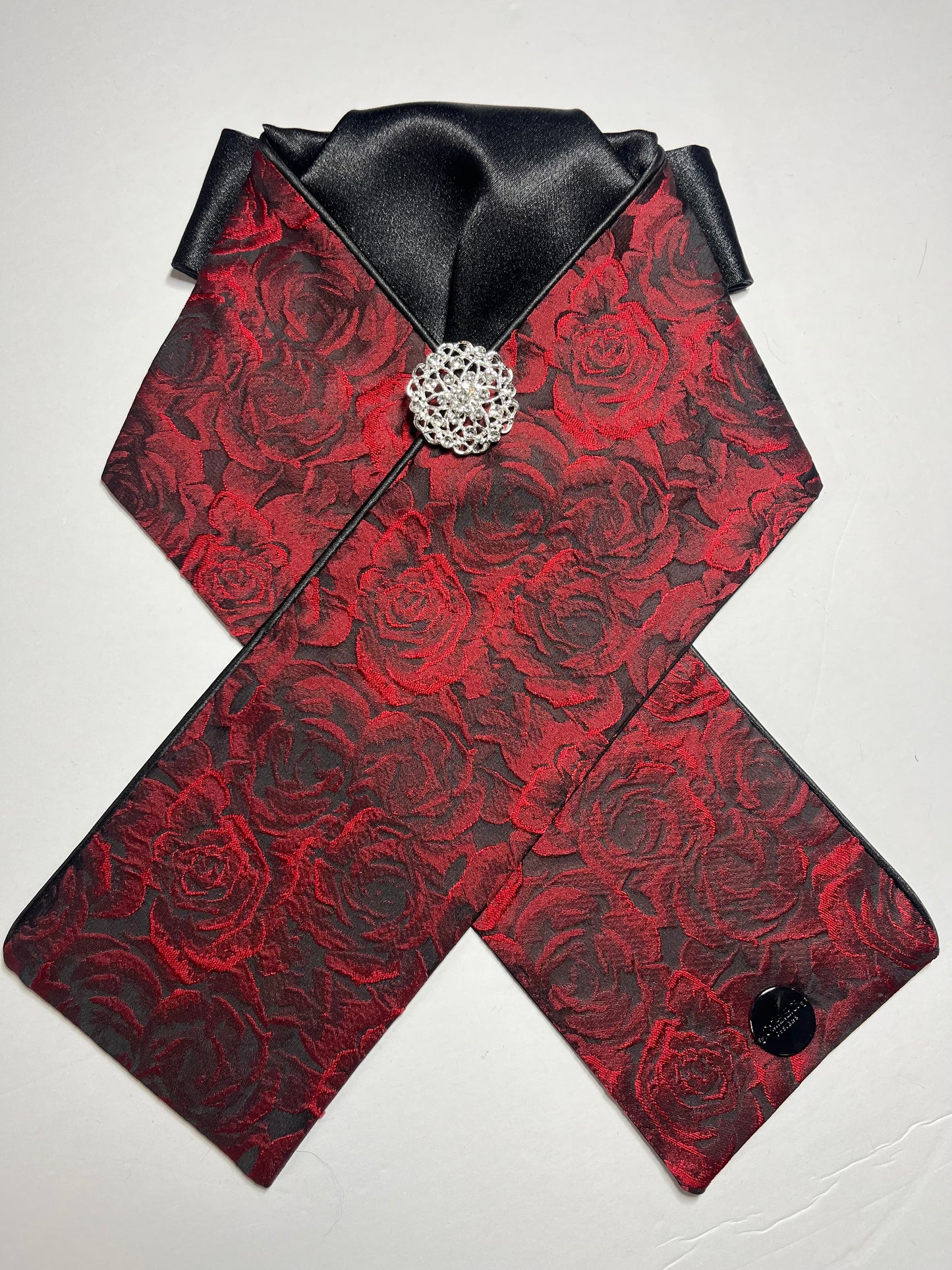 Rose Queen Dressage Stock Tie