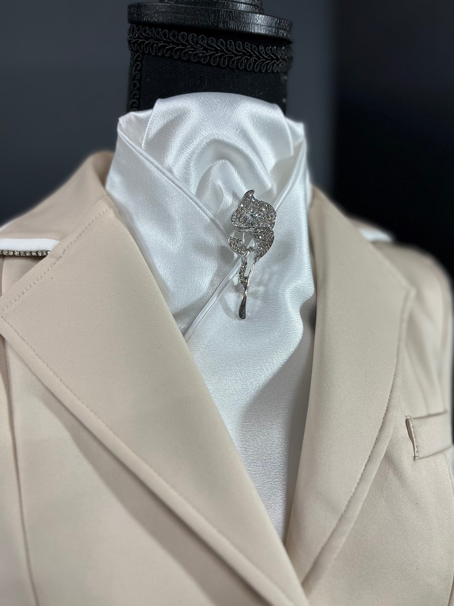 The Basic Dressage Stock Tie