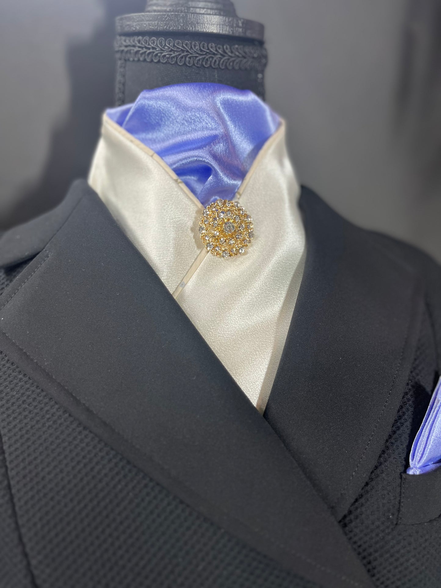 Periwinkle/Cream Dressage Stock Tie