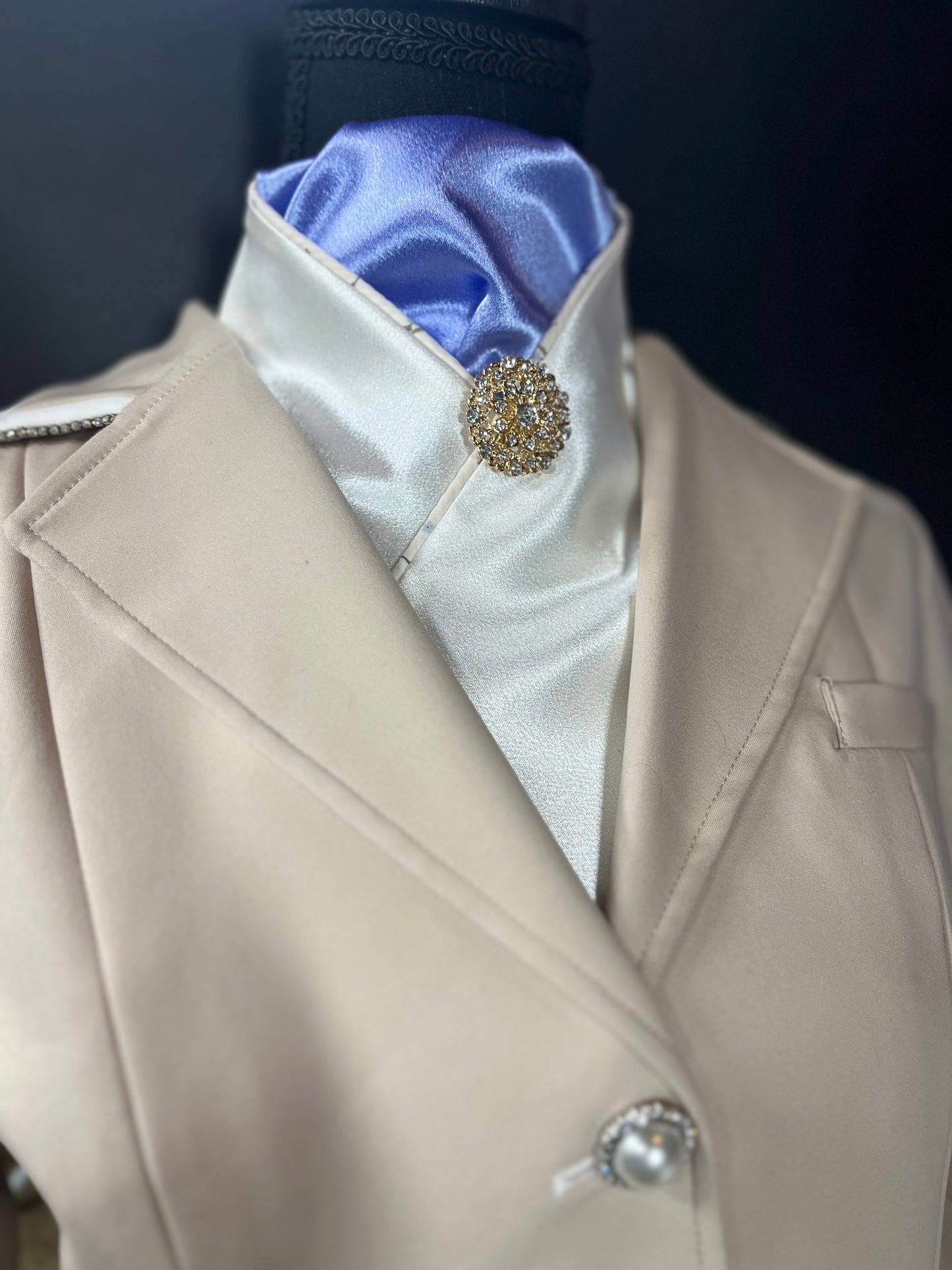Periwinkle/Cream Dressage Stock Tie