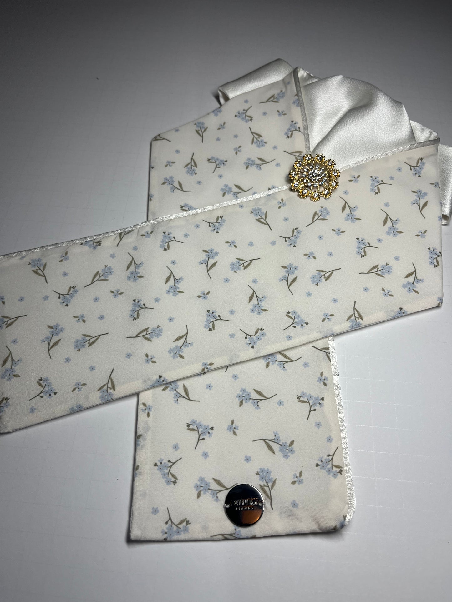 Flower Buds Ivory Accent Dressage Stock Tie