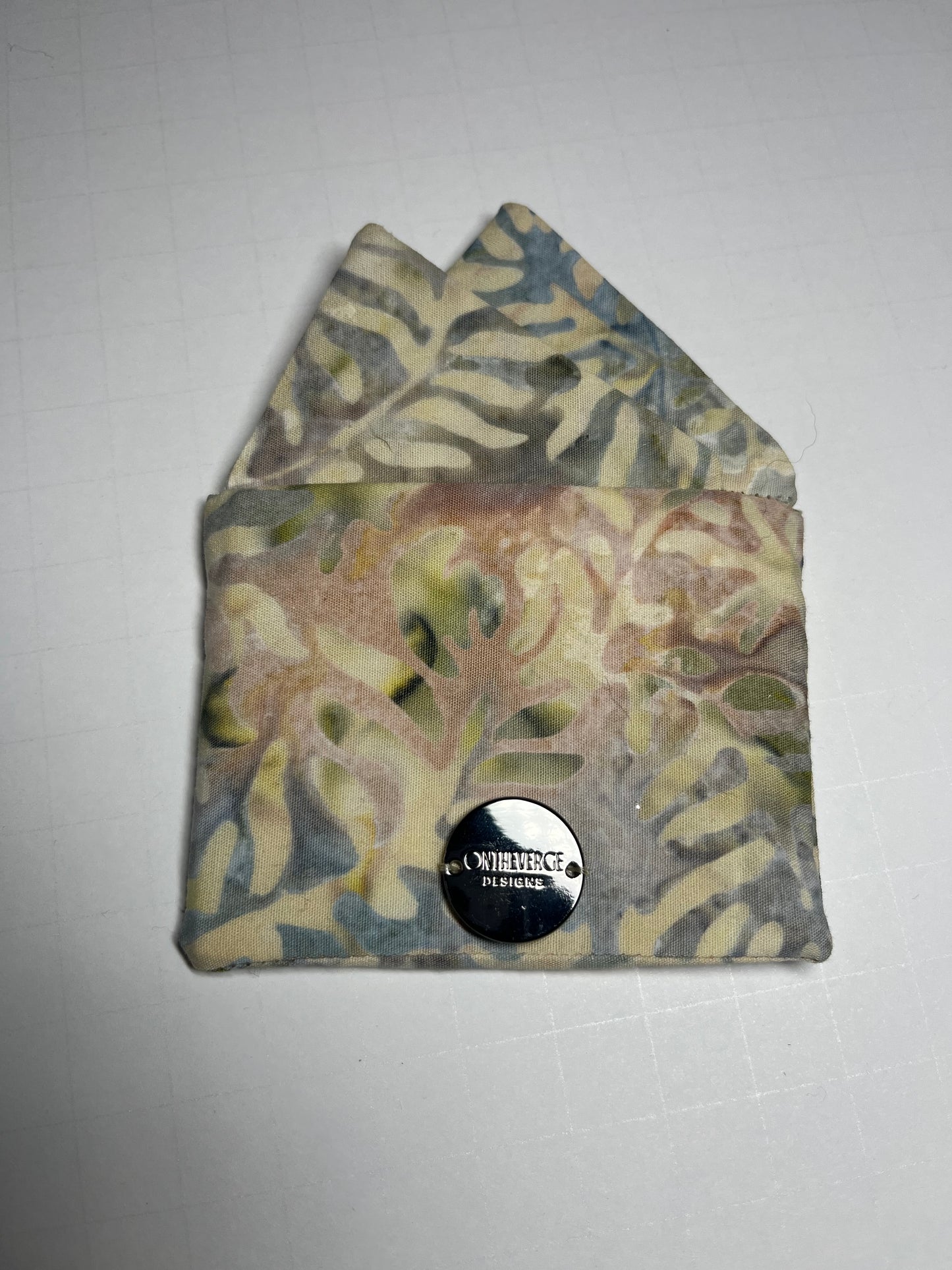 Batik Rose Gold