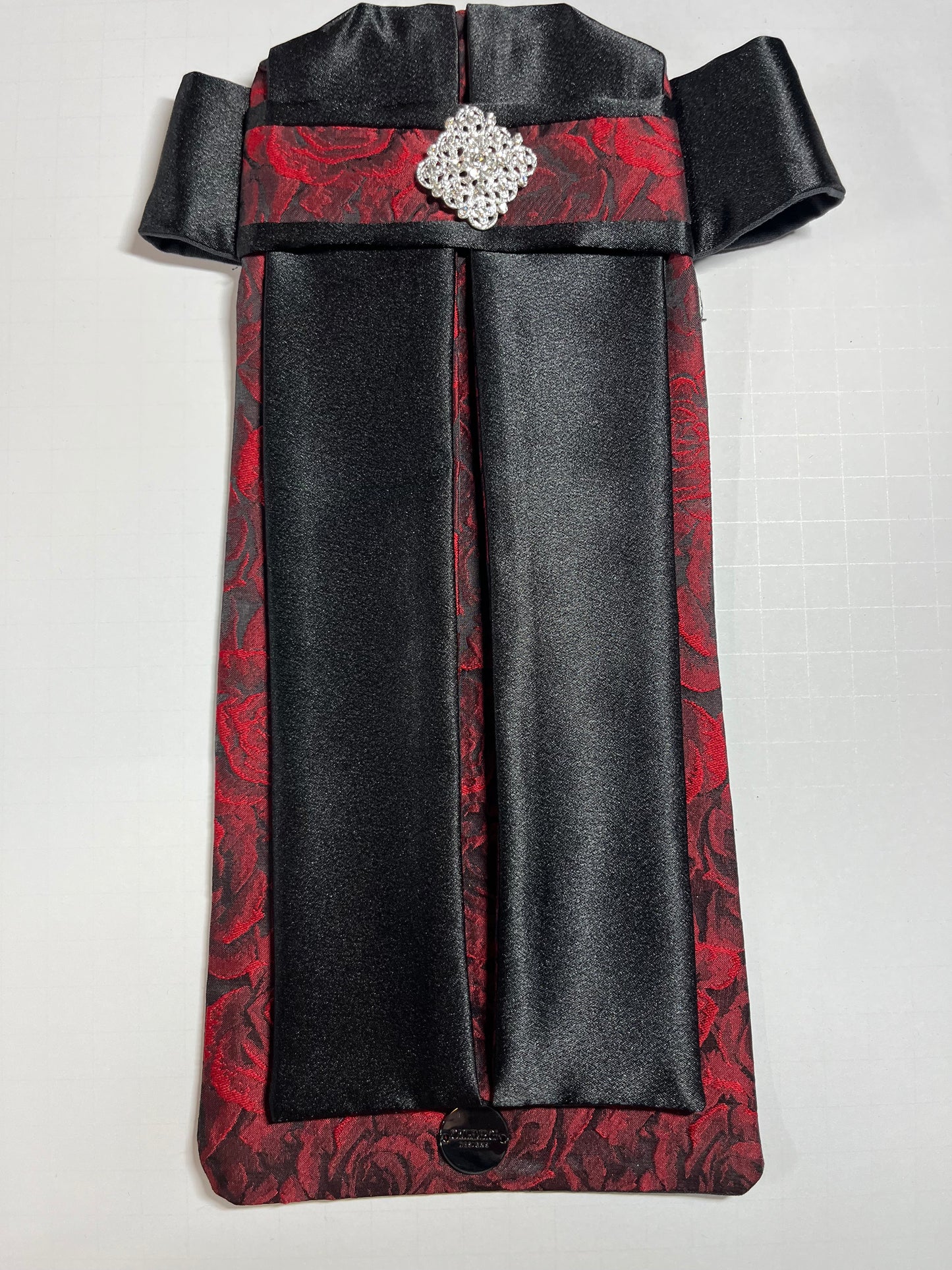 Rose Queen Euro Pleat Dressage Stock Tie