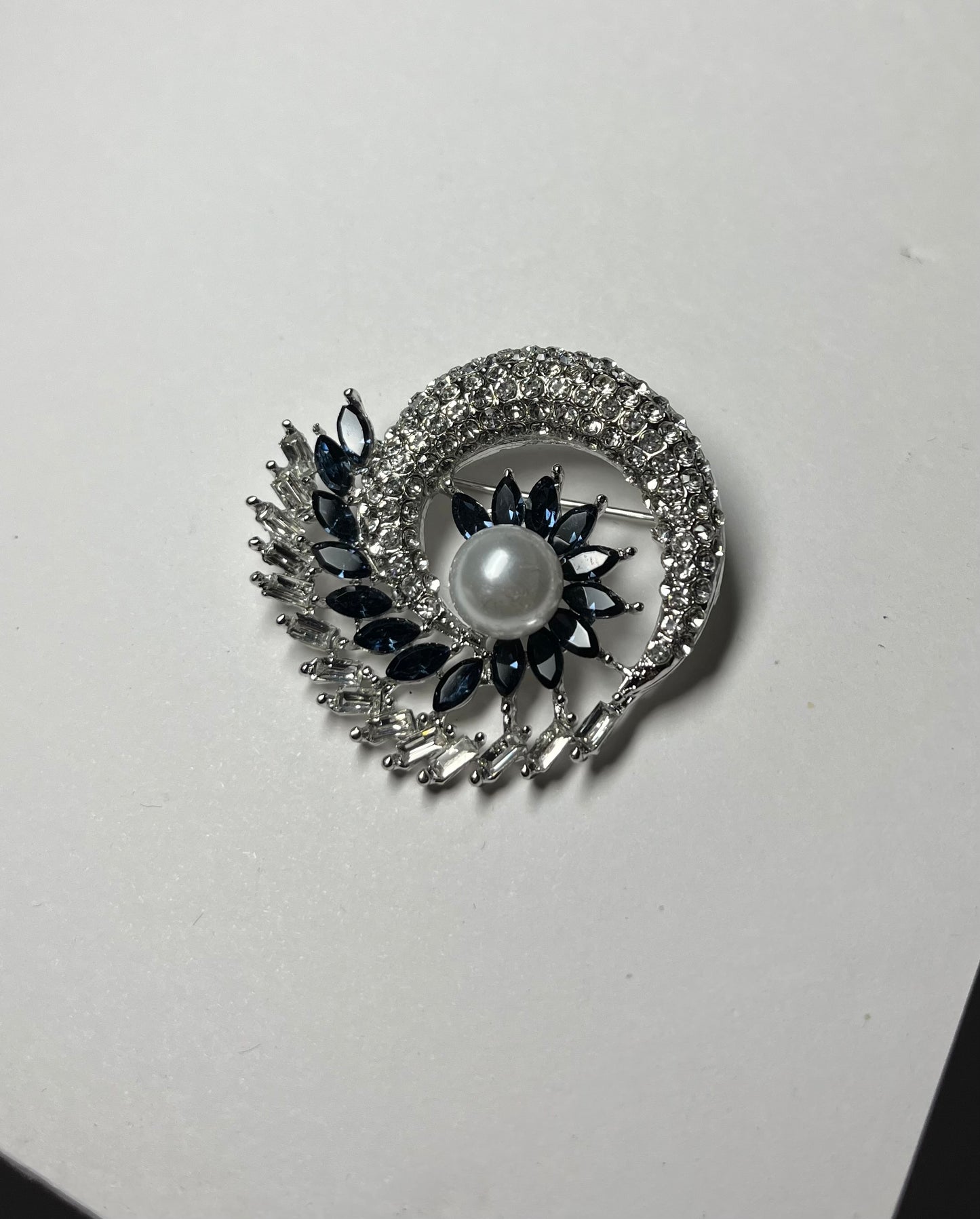 Silver and Navy Spiral