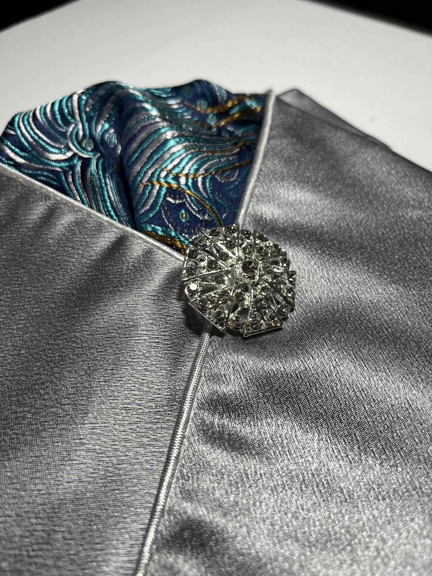 Reverse Feather Dressage Stock Tie