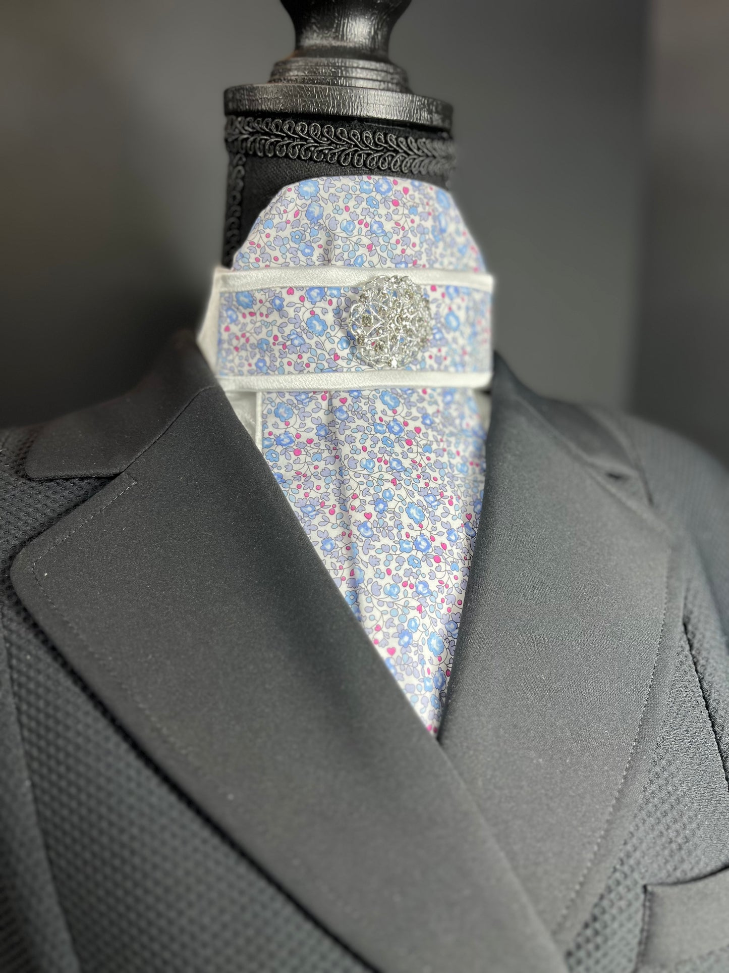 Eloise Traditional Dressage Stock Tie