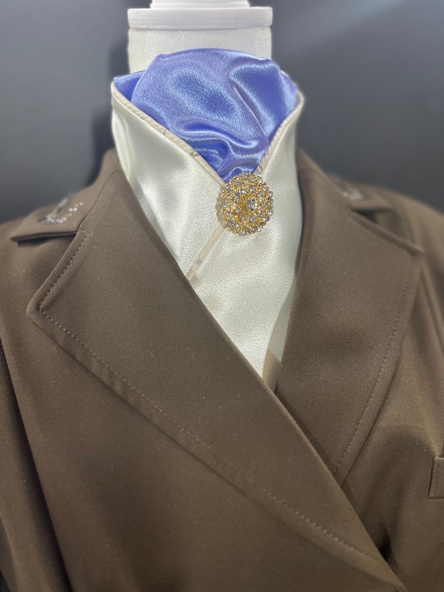 Periwinkle/Cream Dressage Stock Tie