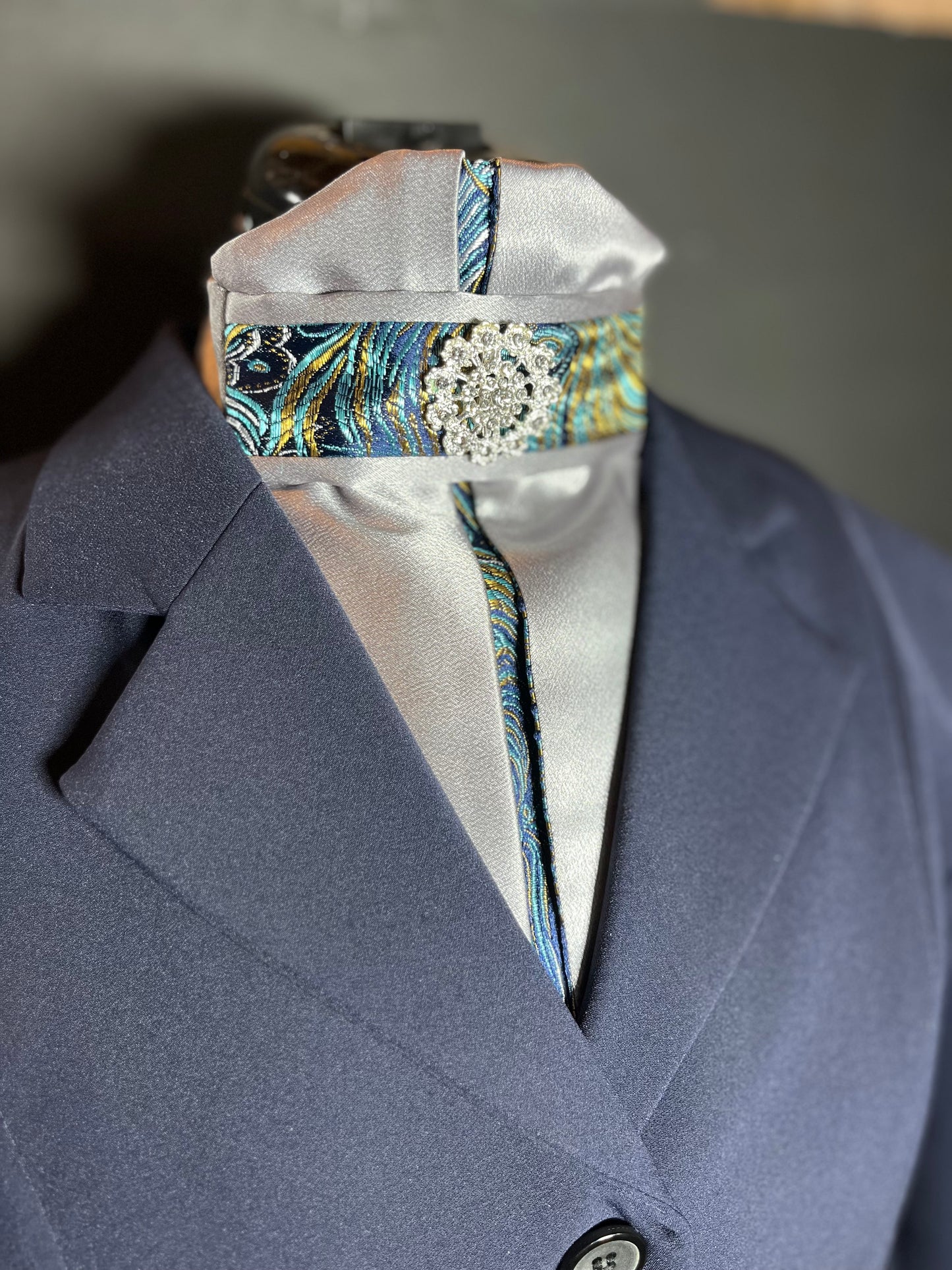 Feather Euro Pleat Dressage Stock Tie