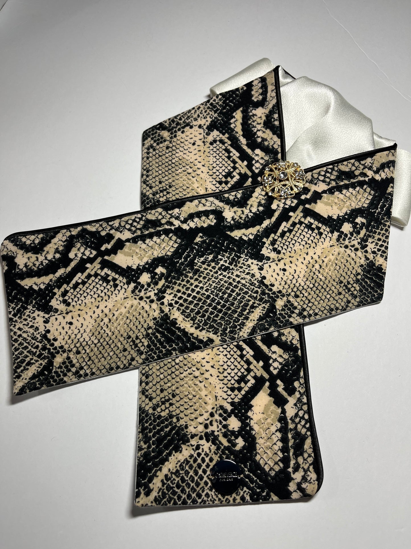 Snakeskin/ Ivory Dressage Stock Tie
