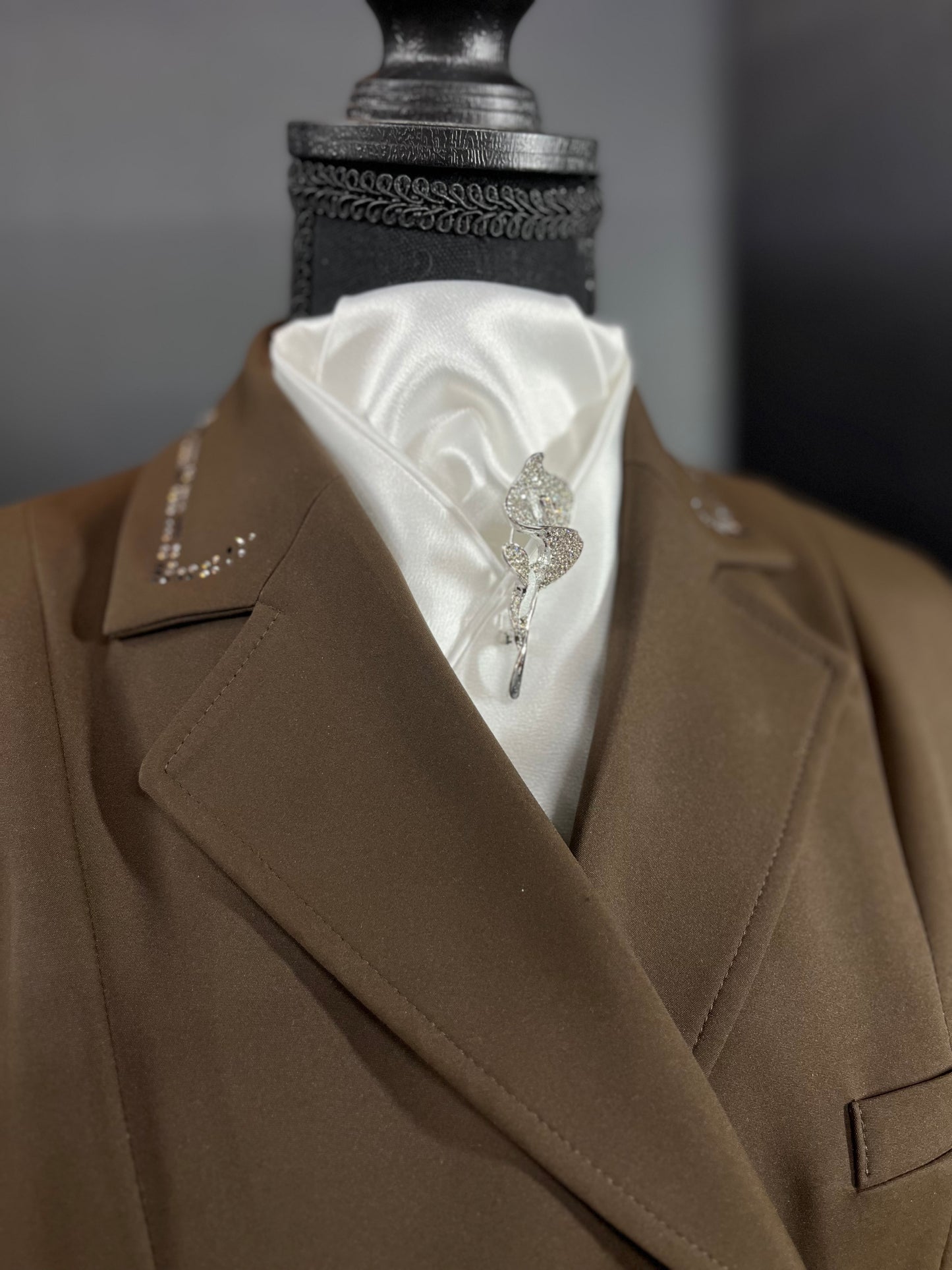 The Basic Dressage Stock Tie