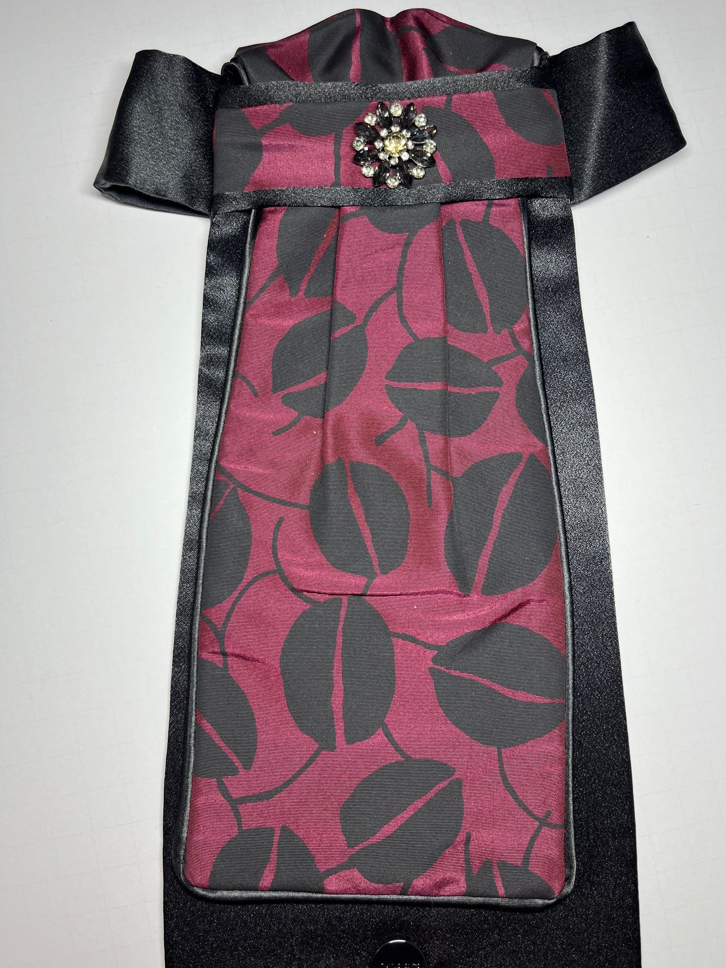 Oscar de La Renta Traditional Stock Tie