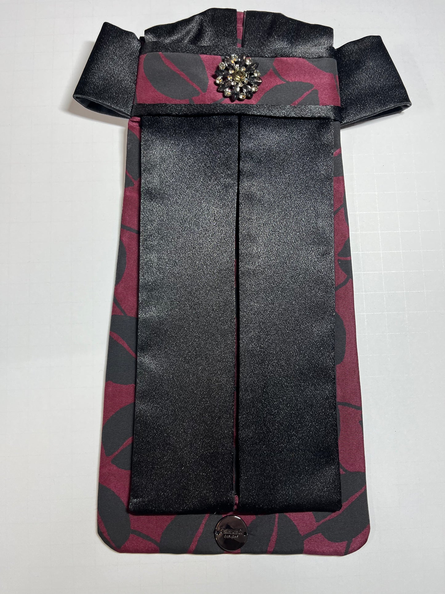 Oscar de La Renta Euro Pleat Dressage Stock Tie