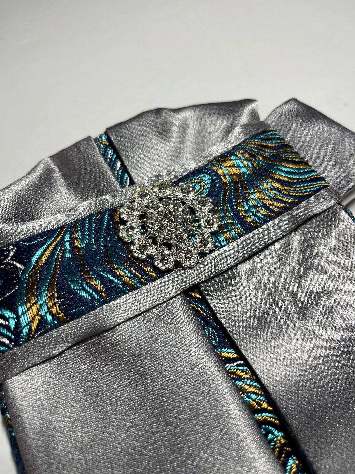 Feather Euro Pleat Dressage Stock Tie