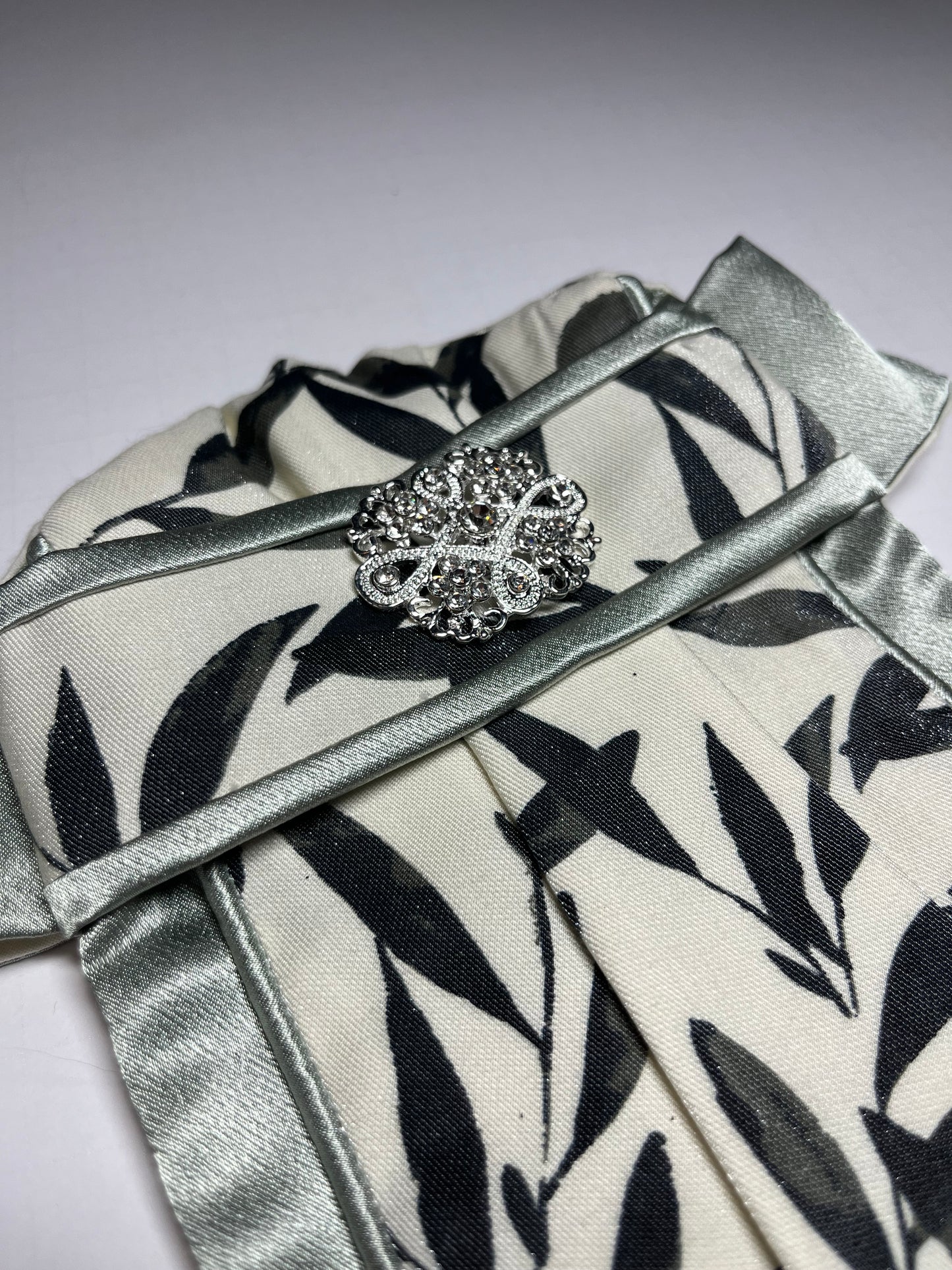 Willow Traditional Dressage Stock Tie