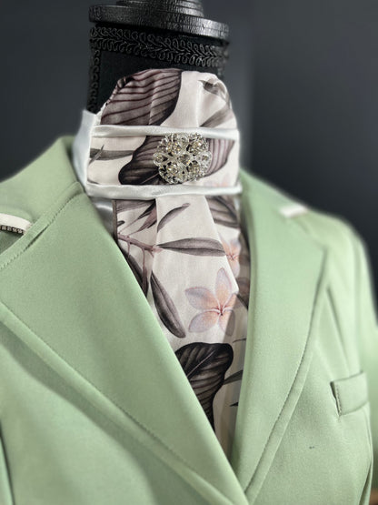 Wellington Traditional Dressage Stock Tie