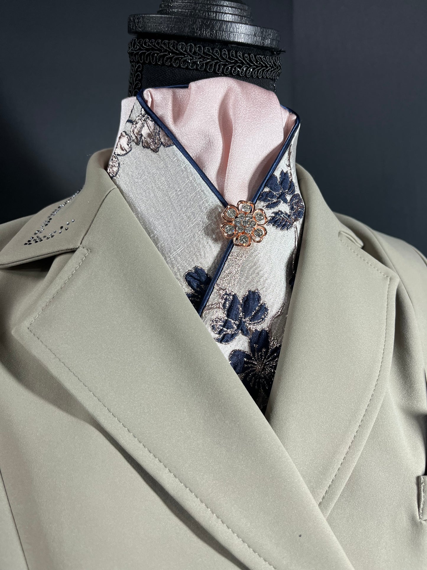Metallic Rose with Blush Accent Dressage Stock Tie