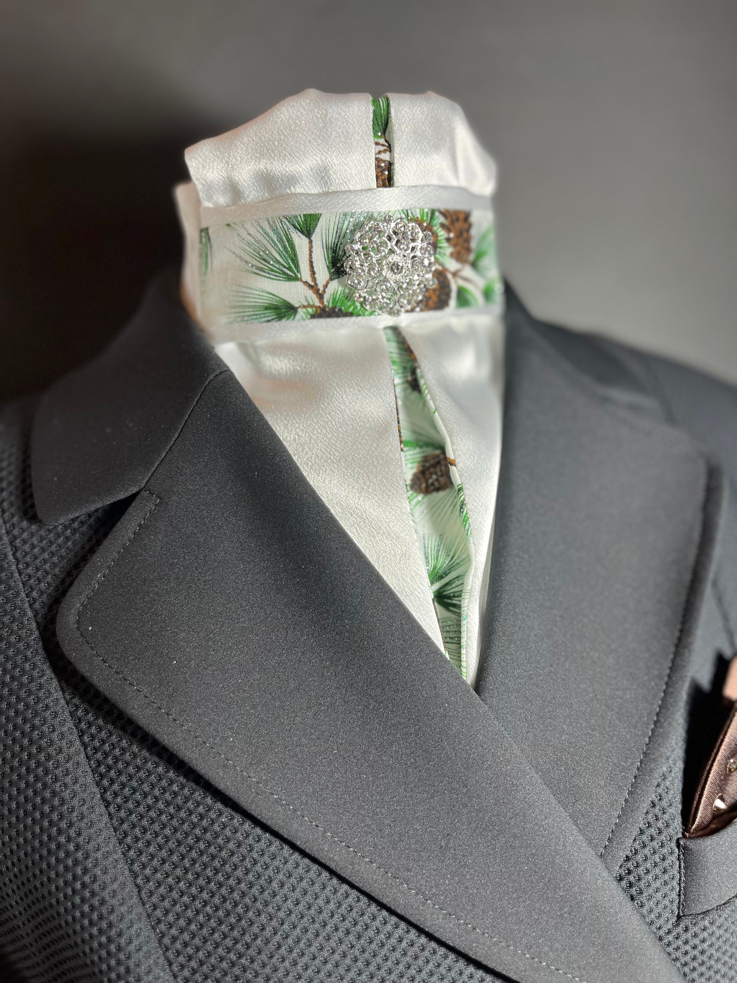 Balsam Euro Pleat Dressage Stock Tie