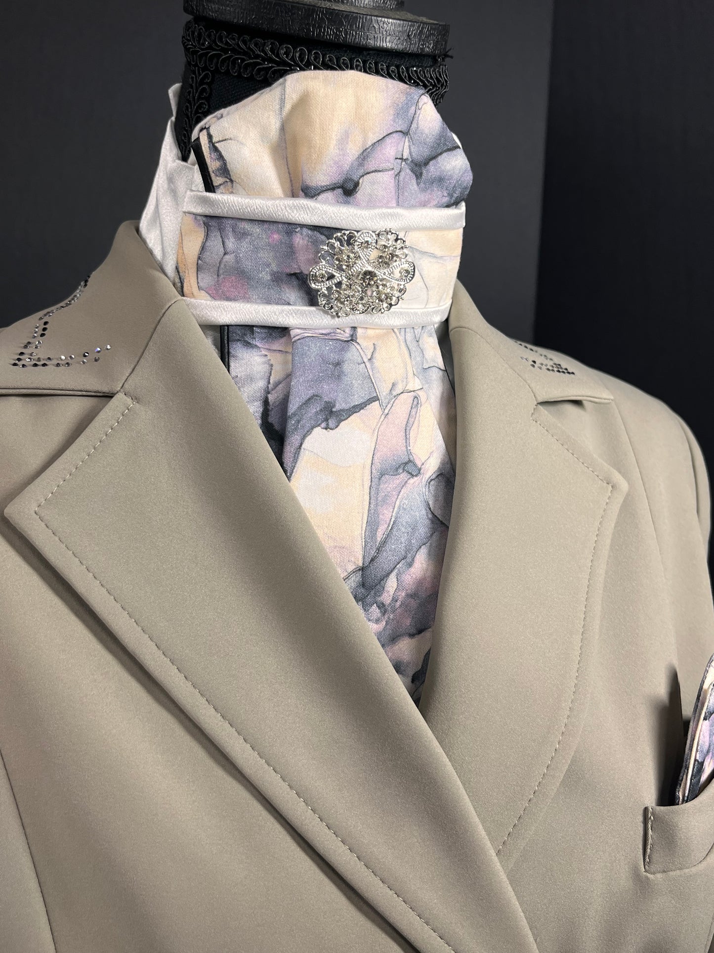 Marble Traditional Dressage Stock Tie