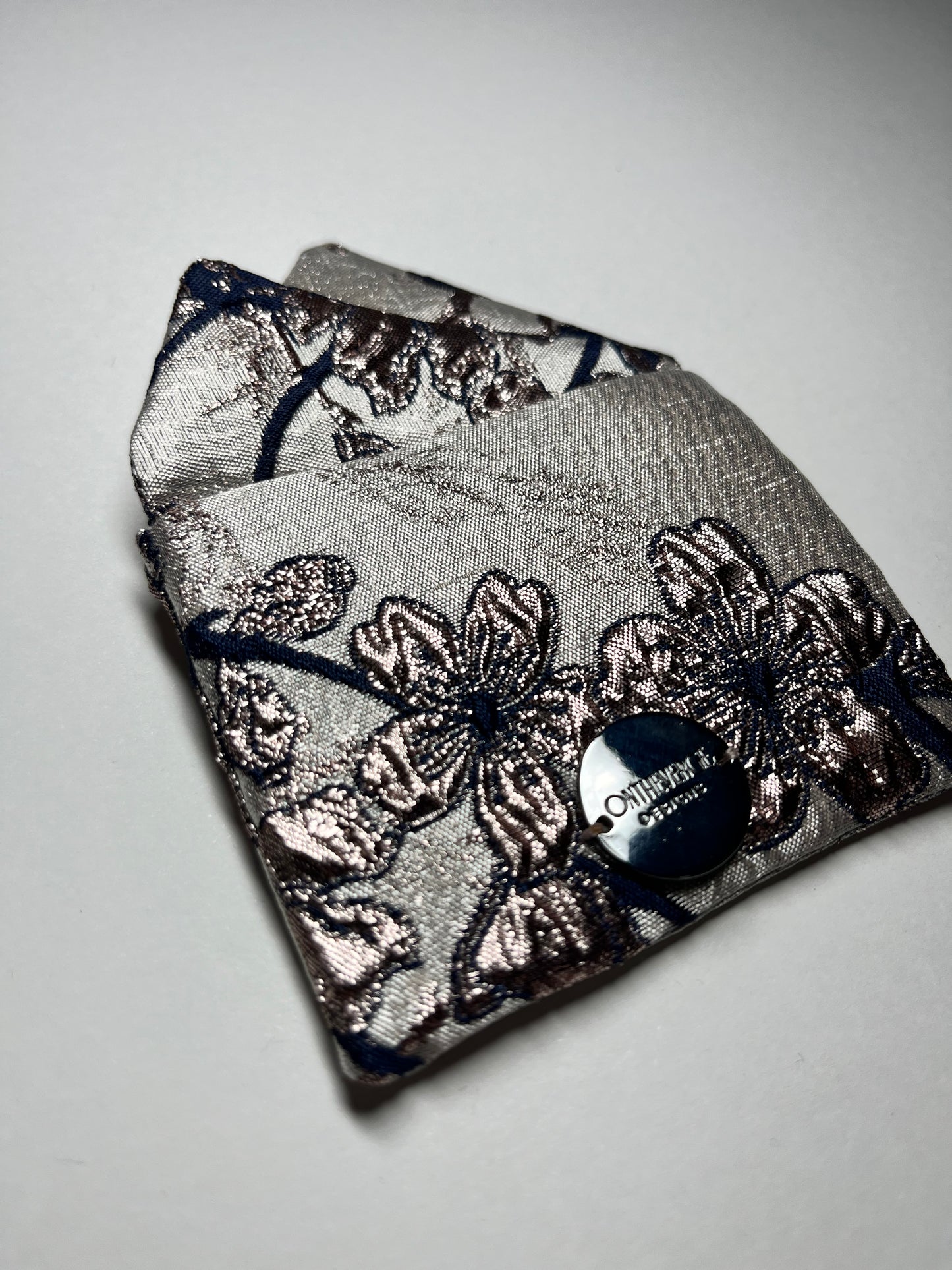 Metallic Rose