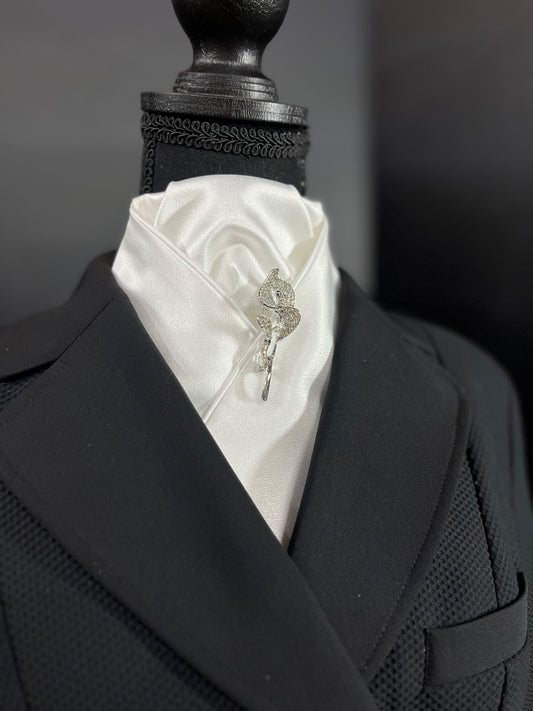 The Basic Dressage Stock Tie
