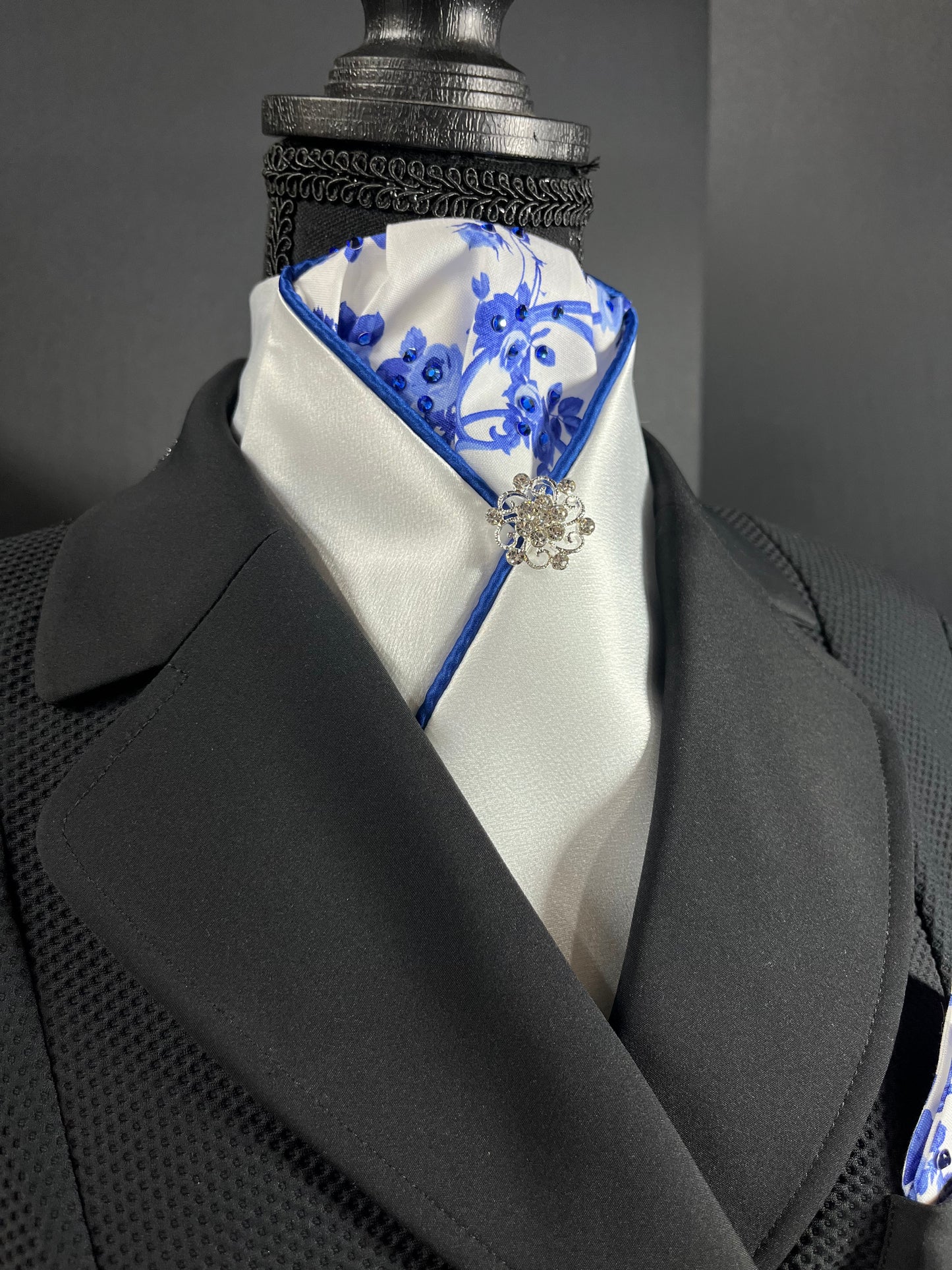The Essential Imogen Crystal Dressage Stock Tie