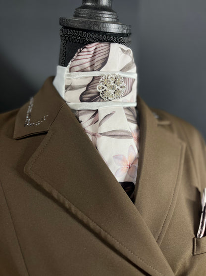 Wellington Traditional Dressage Stock Tie