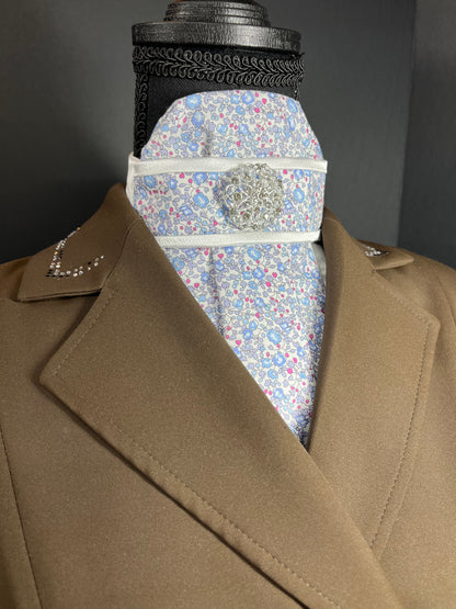 Eloise Traditional Dressage Stock Tie