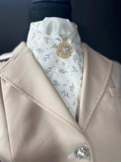 Flower Buds Ivory Accent Dressage Stock Tie