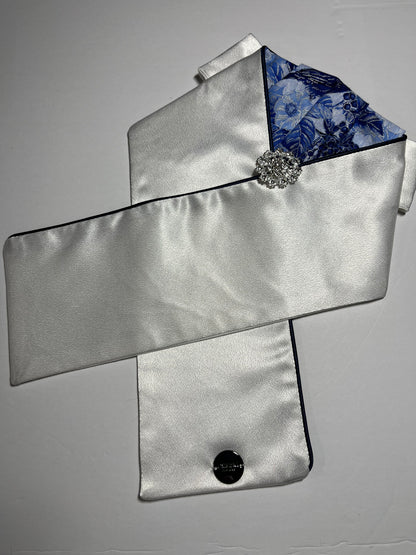 Winter Blues Reverse Dressage Stock Tie