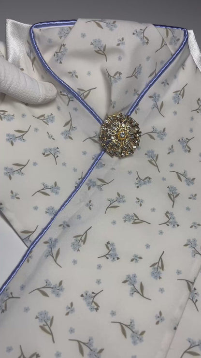 Periwinkle Flower Buds Dressage Stock Tie