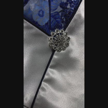 Winter Blues Reverse Dressage Stock Tie